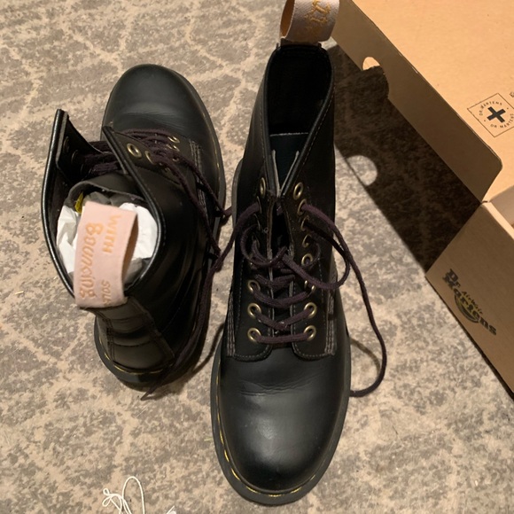 vegan 1460 felix lace up boots